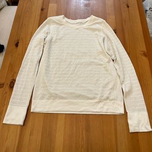 Lululemon white long sleeve mesh shirt